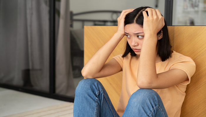 10 Cara Mendukung Teman yang Mengalami Gejala Kecemasan