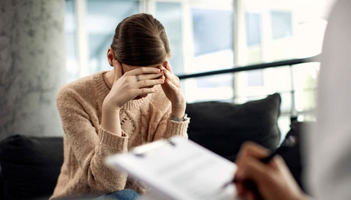 Menjaga Kesehatan Mental di Era Digital